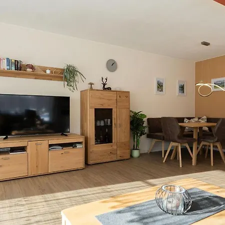 Erdgeschoss Bergzit- Mit Hallenbad Und Sauna فيشن