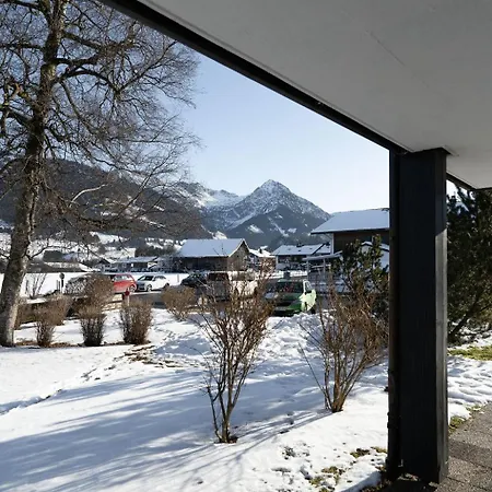 Erdgeschoss Bergzit- Mit Hallenbad Und Sauna * فيشن