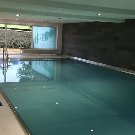 Erdgeschoss Bergzit- Mit Hallenbad Und Sauna شقة
