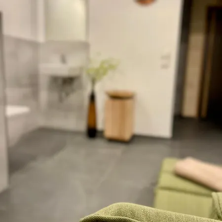 Erdgeschoss Bergzit- Mit Hallenbad Und Sauna *
